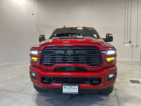 New 2026 RAM 2500 Tradesman AWD/4WD image 3