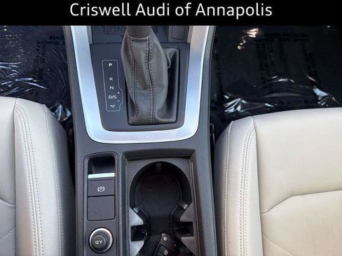 Certified 2025 Audi Q3 2.0T Premium Plus w/ Premium Plus Package AWD/4WD image 19