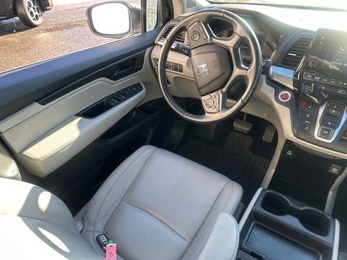 Used 2024 Honda Odyssey EX-L image 22