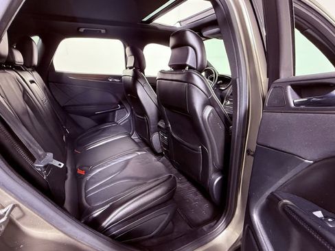 Used 2017 Lincoln MKC Reserve w/ Lincoln MKC Climate Package image 24