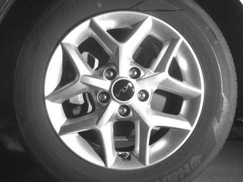 Used 2025 Kia Soul LX w/ LX Technology Package image 12