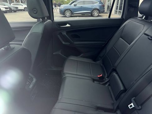 Used 2019 Volkswagen Tiguan S AWD/4WD image 7