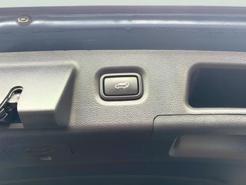 Used 2021 Hyundai Santa Fe SEL w/ Convenience + Premium Package image 18