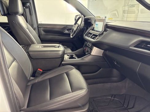 Used 2024 Chevrolet Tahoe Z71 w/ Z71 Off-Road Package AWD/4WD image 19