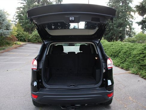 Used 2016 Ford Escape S FWD image 18