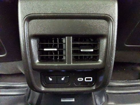 Used 2024 Cadillac XT4 Sport AWD/4WD image 17