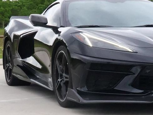Used 2023 Chevrolet Corvette Stingray Preferred Cpe w/ Z51 Performance Package RWD image 9