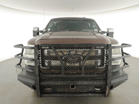 Used 2012 Ford F250 King Ranch w/ King Ranch w/Chrome Pkg image 2