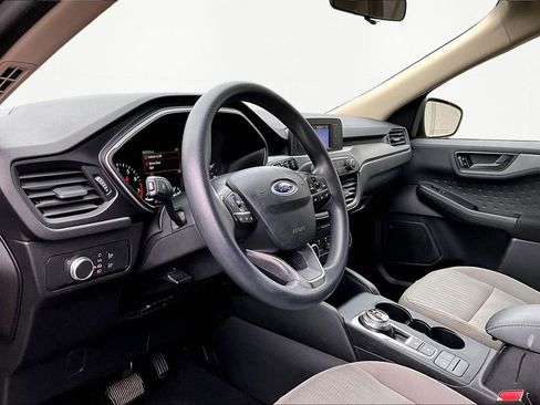 Used 2020 Ford Escape S image 16