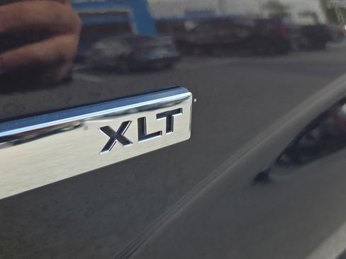 Used 2014 Ford F150 XLT w/ Equipment Group 302A Luxury image 32