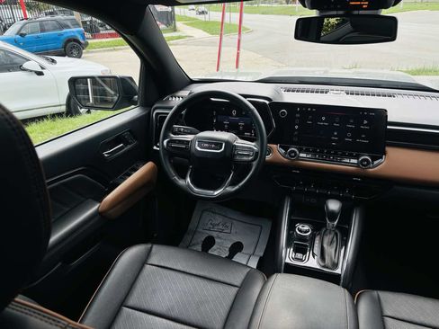 Used 2023 GMC Canyon AT4 w/ AT4 Premium Package AWD/4WD image 49