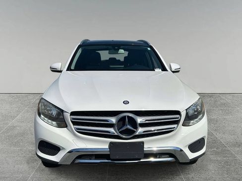 Used 2017 Mercedes-Benz GLC 300 4MATIC image 8