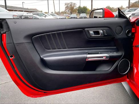 Used 2022 Ford Mustang Premium image 25