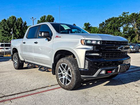Used 2020 Chevrolet Silverado 1500 LT Trail Boss AWD/4WD image 1