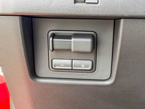 Used 2026 Chevrolet Colorado Trail Boss AWD/4WD image 49