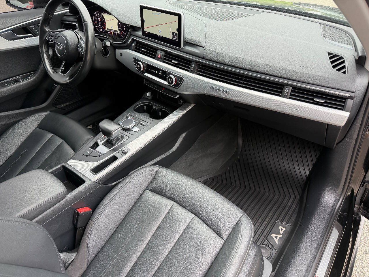 Used 2017 Audi A4 2.0T Premium Plus w/ Premium Plus Package AWD/4WD image 19