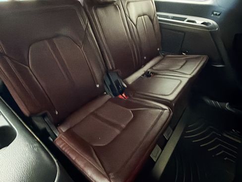Used 2023 Ford Expedition Limited AWD/4WD image 14