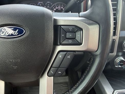 Used 2019 Ford F350 Platinum w/ Platinum Ultimate Package AWD/4WD image 15