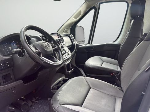 Used 2024 RAM ProMaster 2500 w/ Quick Order Package 22G SLT FWD image 20