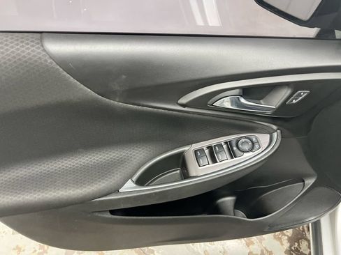 Used 2018 Chevrolet Malibu LT FWD image 20