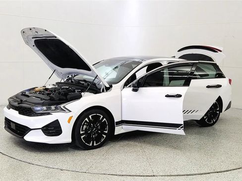 Used 2023 Kia K5 GT-Line FWD image 10