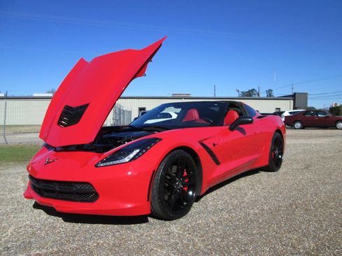 Used 2014 Chevrolet Corvette Stingray Z51 2dr Coupe w/ 3LT Preferred Equipment Group image 58