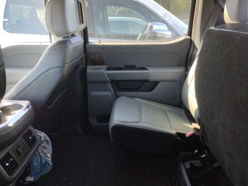 Used 2021 Ford F150 Lariat image 7