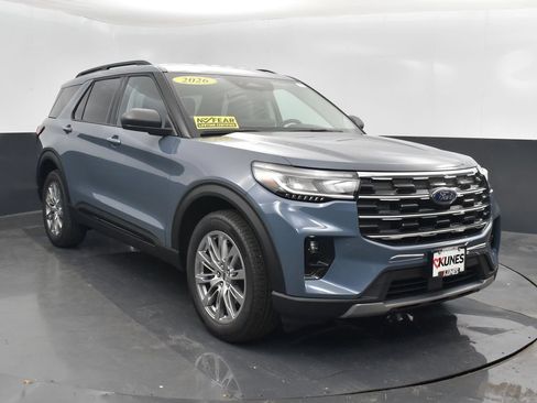 New 2026 Ford Explorer Active w/ Active Comfort Package AWD/4WD image 4