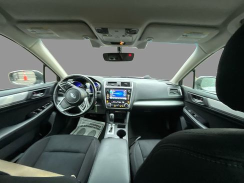 Used 2019 Subaru Legacy 2.5i Premium image 9