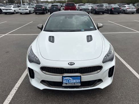 Used 2021 Kia Stinger GT1 image 8