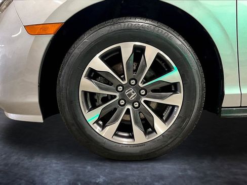 Used 2024 Honda Odyssey EX-L image 35