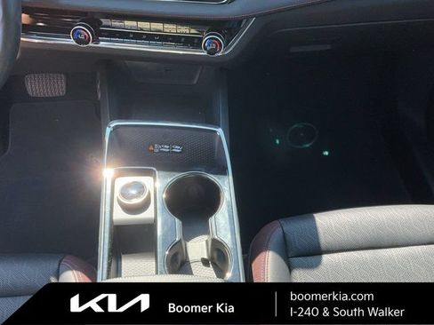 Used 2025 Chevrolet Equinox RS w/ Safety and Technology Package FWD image 24