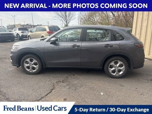 Used 2023 Honda HR-V LX image 6