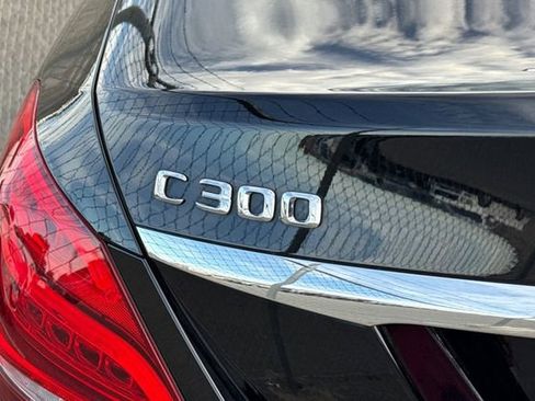 Used 2016 Mercedes-Benz C 300 4MATIC Sedan image 6