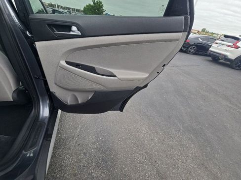 Used 2017 Hyundai Tucson Sport FWD image 29