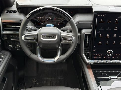 New 2026 GMC Yukon Denali w/ Denali Reserve Package image 15