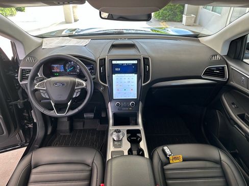 Certified 2023 Ford Edge SEL w/ Convenience Package image 32