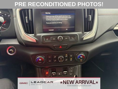 Used 2020 GMC Terrain SLE w/ Driver Convenience Package AWD/4WD image 20