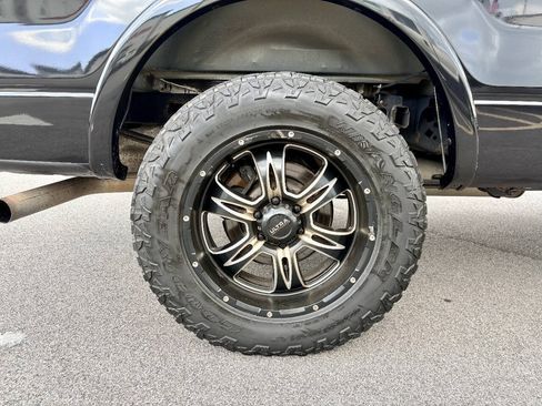 Used 2014 Ford F150 Lariat w/ Equipment Group 501A Mid AWD/4WD image 36
