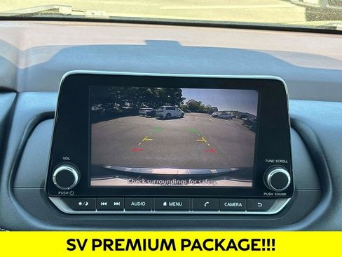 Used 2023 Nissan Rogue SV w/ SV Premium Package AWD/4WD image 25