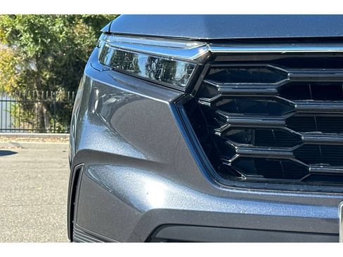 Used 2023 Honda CR-V EX image 16