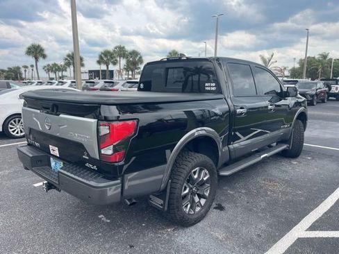 Used 2023 Nissan Titan Platinum Reserve w/ Moonroof Package AWD/4WD image 4