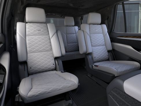 New 2026 Cadillac Escalade Platinum Sport w/ LPO, Floor Liner Package AWD/4WD image 42