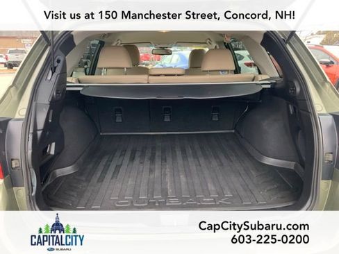 Used 2016 Subaru Outback 2.5i Limited image 9