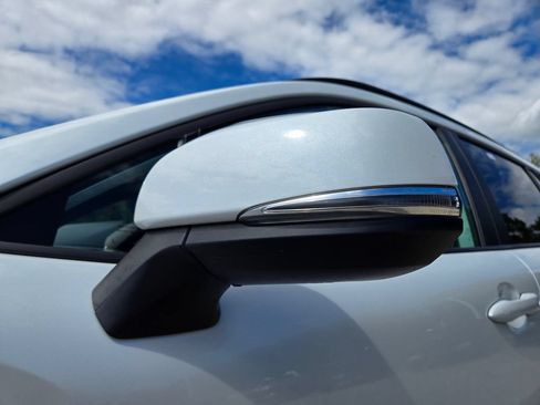 Used 2023 Toyota Corolla Cross AWD Hybrid image 11