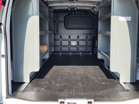 New 2025 GMC Savana 2500 Extended w/ Driver Convenience Package image 22