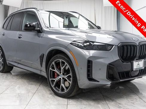 Used 2026 BMW X5 M60i image 1