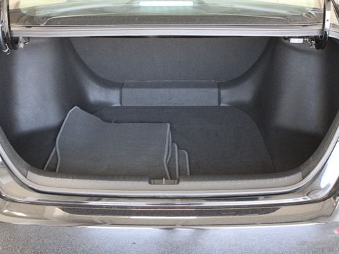Used 2025 Honda Accord LX image 28