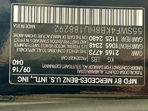 Used 2017 Mercedes-Benz C 300 4MATIC Sedan image 34