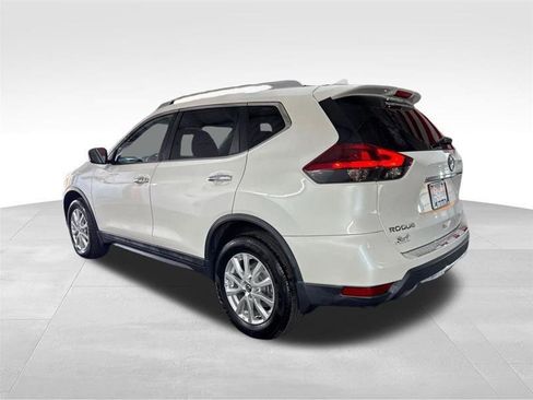 Used 2018 Nissan Rogue SV AWD/4WD image 7